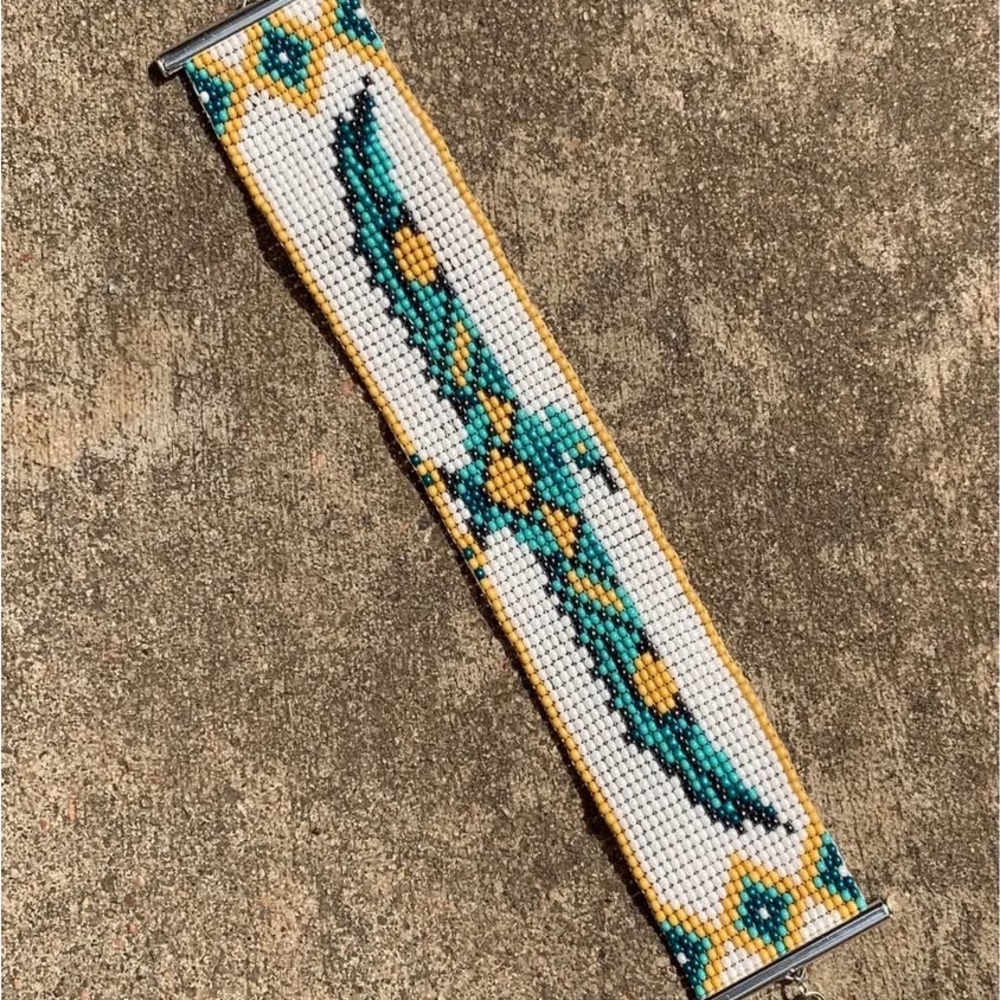 NWOT Handmade ‘T-Bird’ Seed Bead Cuff Bracelet - 8.5”